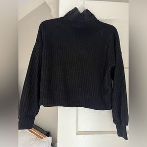Turtle neck sweater